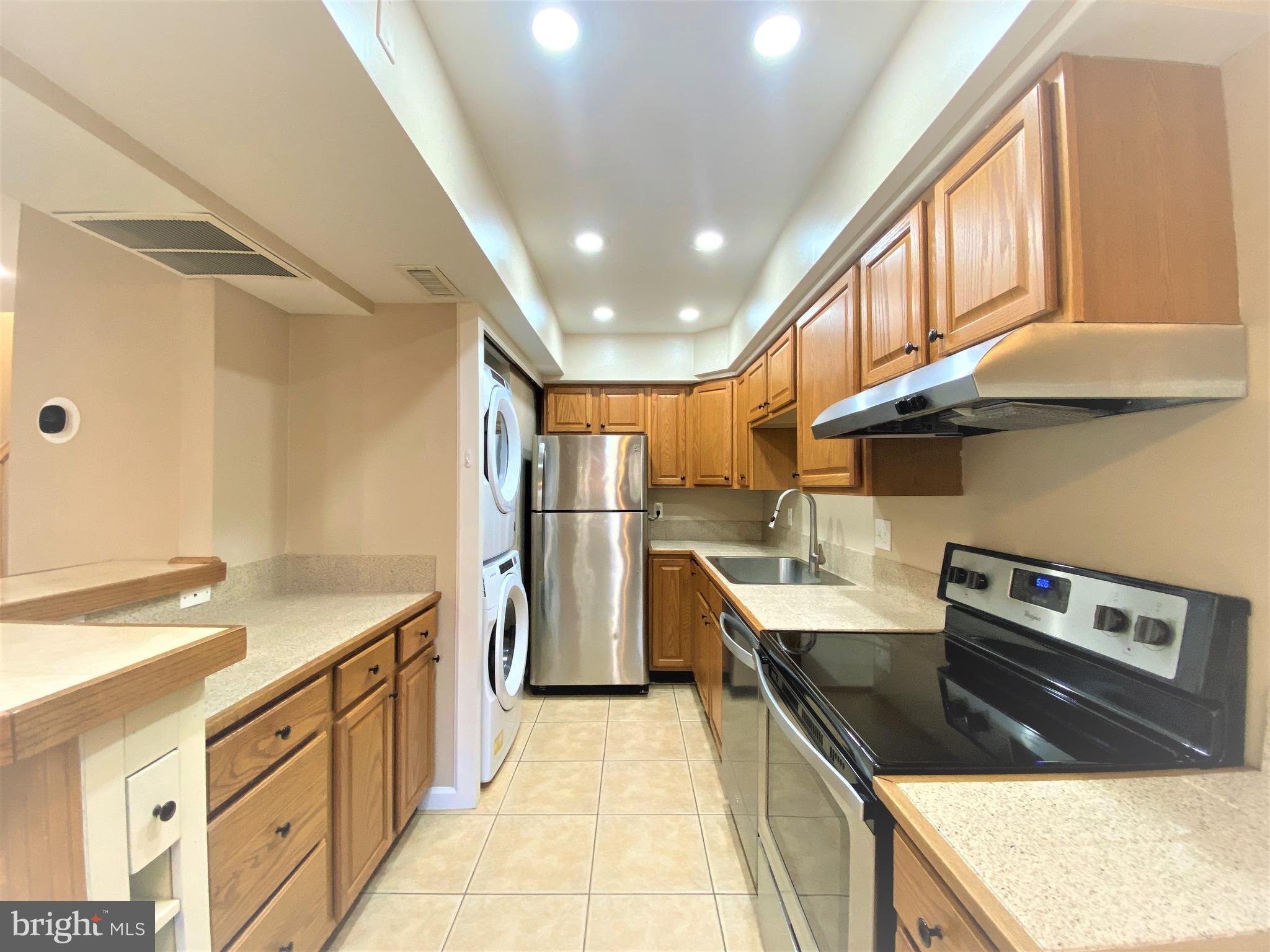 2050 Friendly Place, Unit B, Crofton, MD 21114 Compass