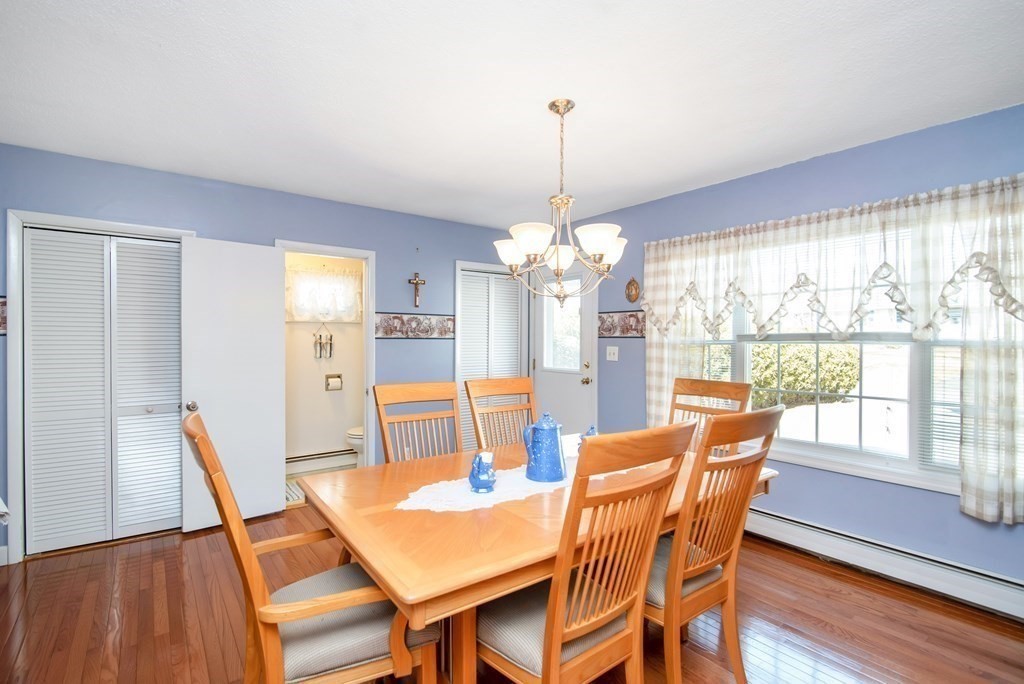 70 Santa Maria Street Springfield, MA 01104 - Photo 18 of 42