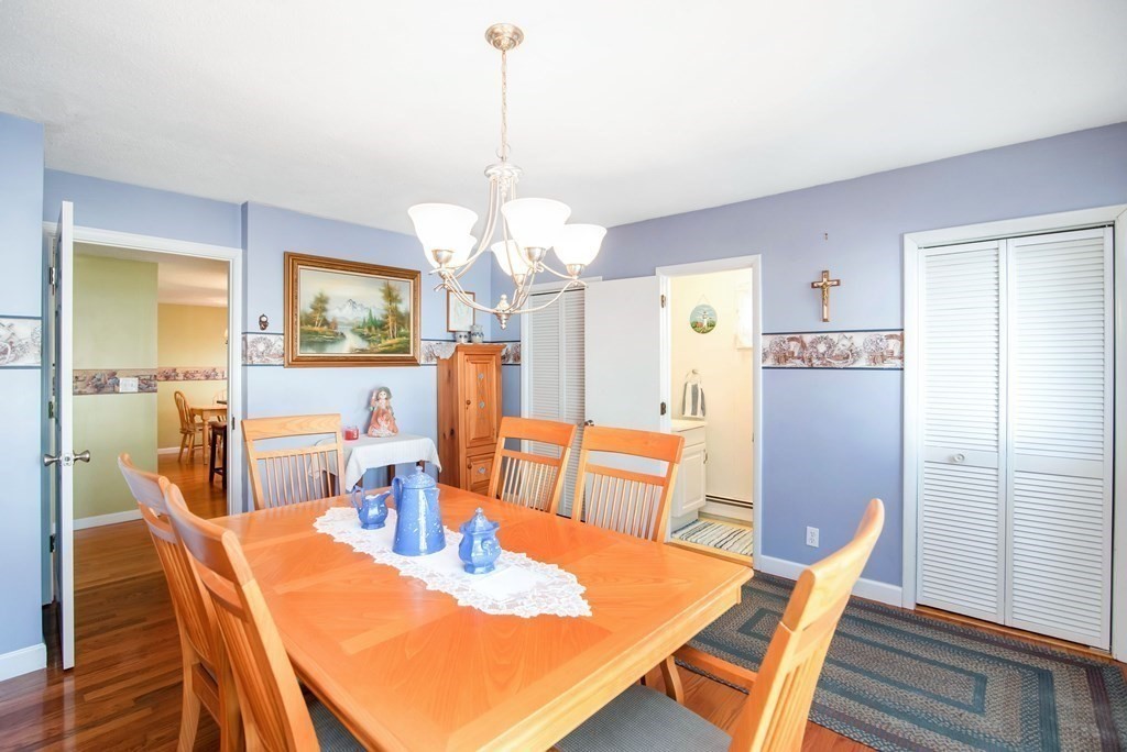 70 Santa Maria Street Springfield, MA 01104 - Photo 19 of 42