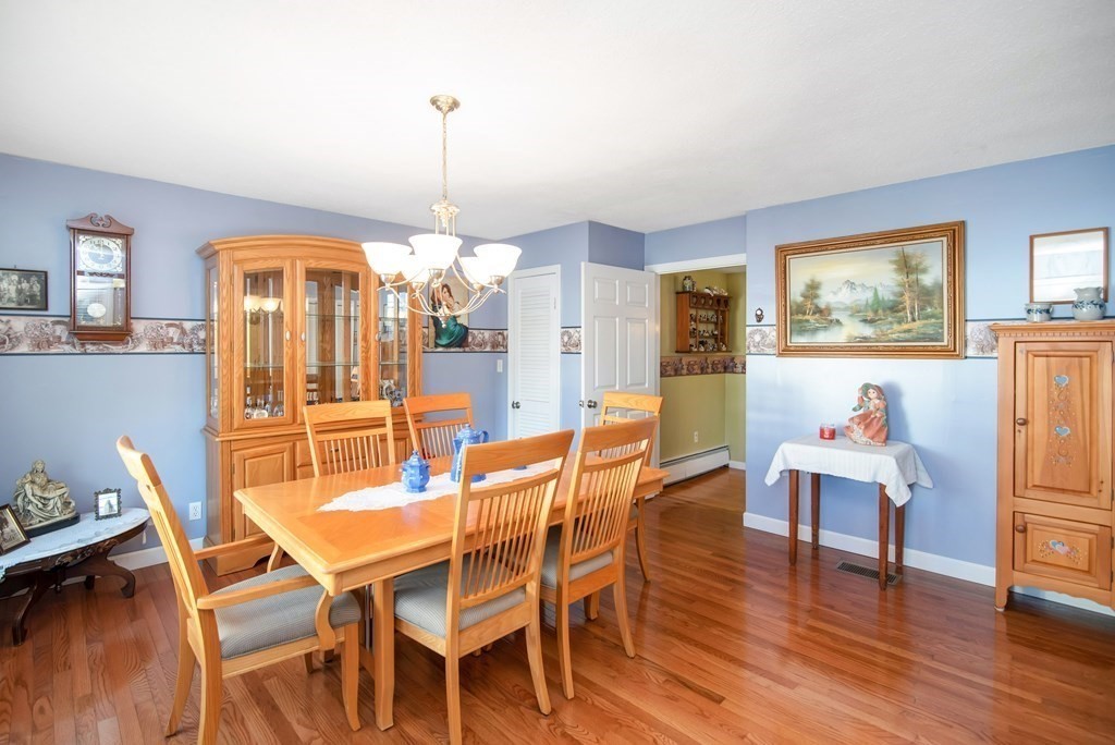 70 Santa Maria Street Springfield, MA 01104 - Photo 20 of 42