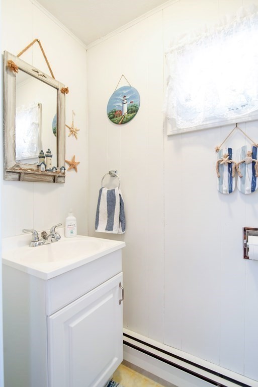 70 Santa Maria Street Springfield, MA 01104 - Photo 22 of 42
