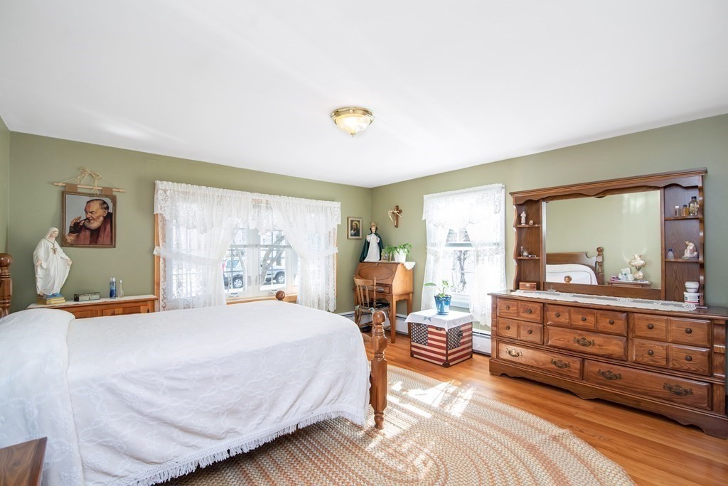 70 Santa Maria Street Springfield, MA 01104 - Photo 23 of 42