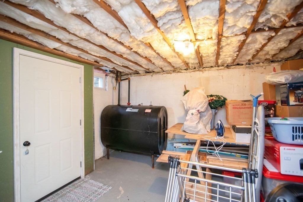 70 Santa Maria Street Springfield, MA 01104 - Photo 40 of 42