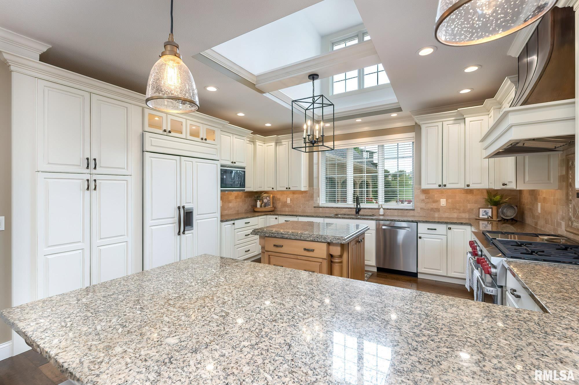 6351 Eagle Ridge Road Bettendorf, IA 52722 - Photo 11 of 46 Gallery Image 11