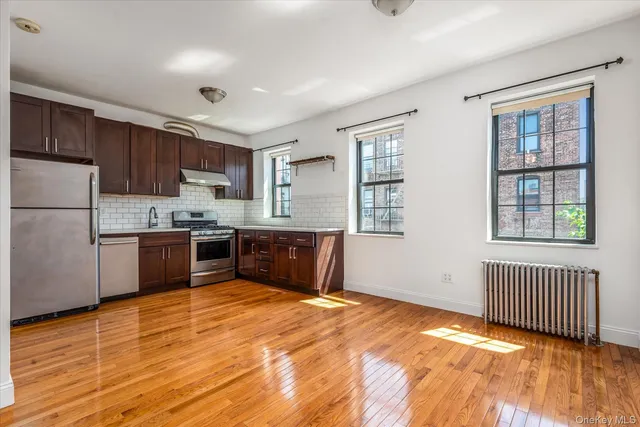 $1,339,000 | 26-19 14th Place | Astoria