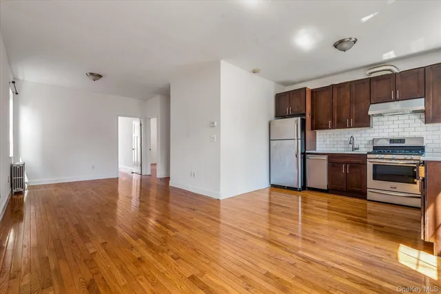 $1,339,000 | 26-19 14th Place | Astoria