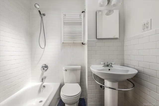 $1,339,000 | 26-19 14th Place | Astoria