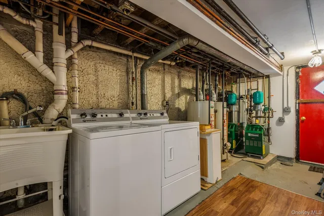 $1,339,000 | 26-19 14th Place | Astoria