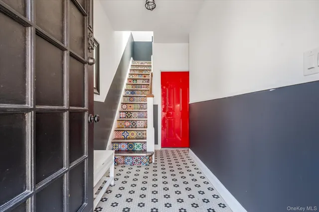 $1,339,000 | 26-19 14th Place | Astoria