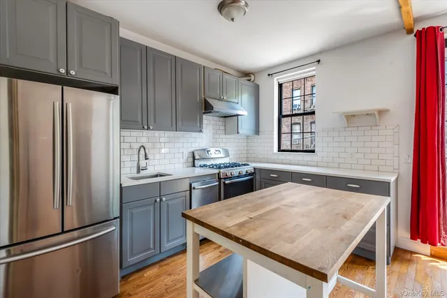 $1,339,000 | 26-19 14th Place | Astoria