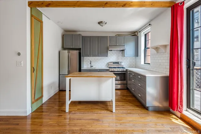 $1,339,000 | 26-19 14th Place | Astoria