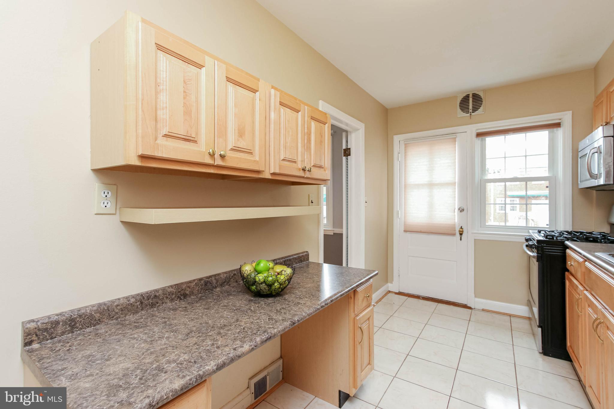 140 Hopkins Road Baltimore, MD 21212 - Photo 13 of 30