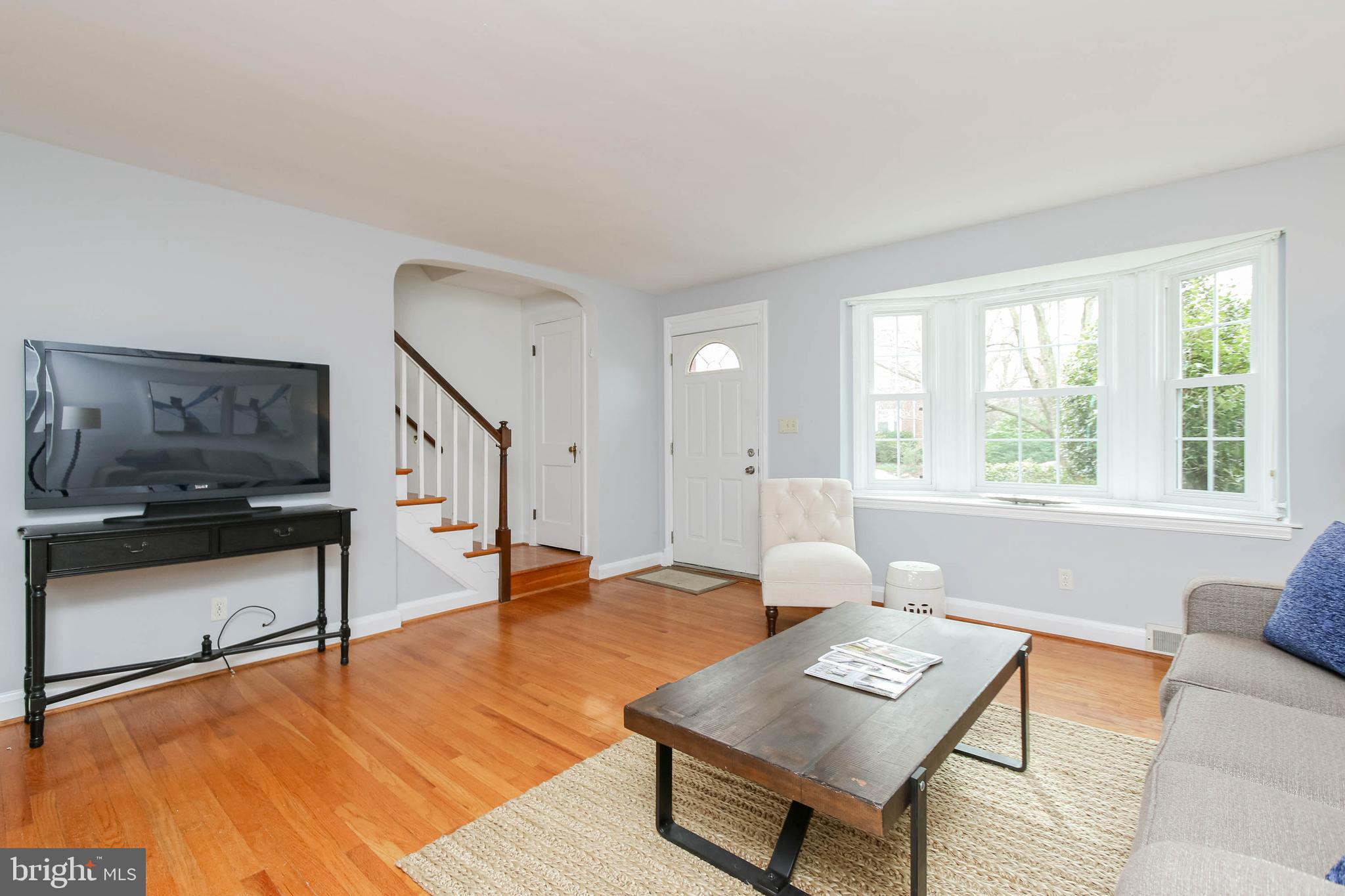 140 Hopkins Road Baltimore, MD 21212 - Photo 3 of 30