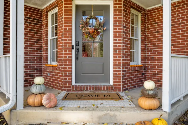 $575,000 | 408 Delaware Circle, Bolingbrook, IL 60440