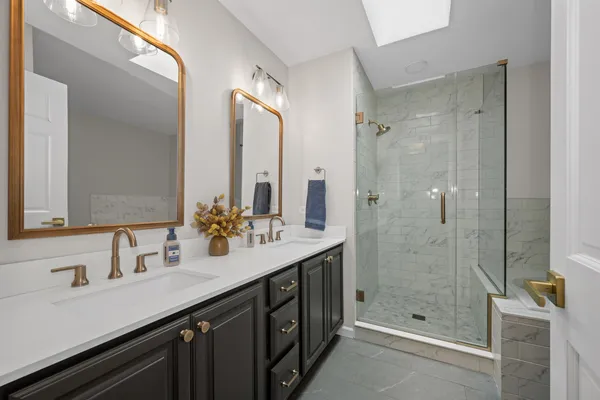 $575,000 | 408 Delaware Circle, Bolingbrook, IL 60440