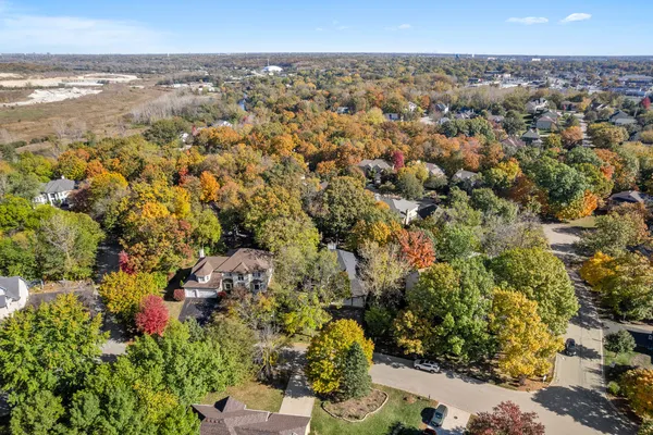 $575,000 | 408 Delaware Circle, Bolingbrook, IL 60440
