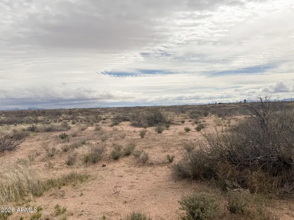 a view of a sky