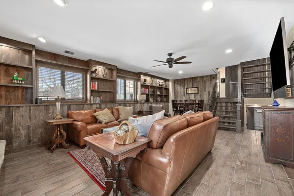 $969,000 | 12910 South Hadfield Drive, Plainfield, IL 60585