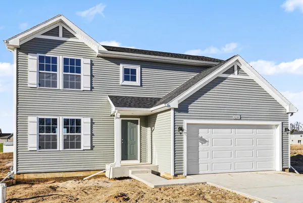 $349,900 | 1404 Cedarwood Street, Greenville, MI 48838