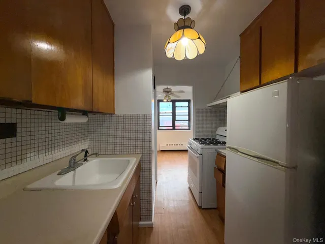 $249,000 | 83-60 118th Street, Unit 10H | Kew Gardens