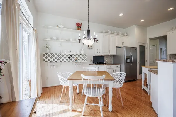 $425,000 | 11 Charissa Run, Henrietta, NY 14623