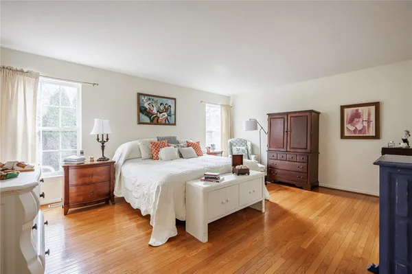 $425,000 | 11 Charissa Run, Henrietta, NY 14623