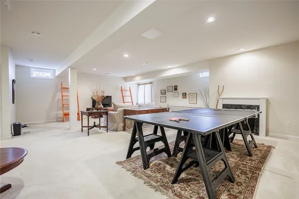 $425,000 | 11 Charissa Run, Henrietta, NY 14623