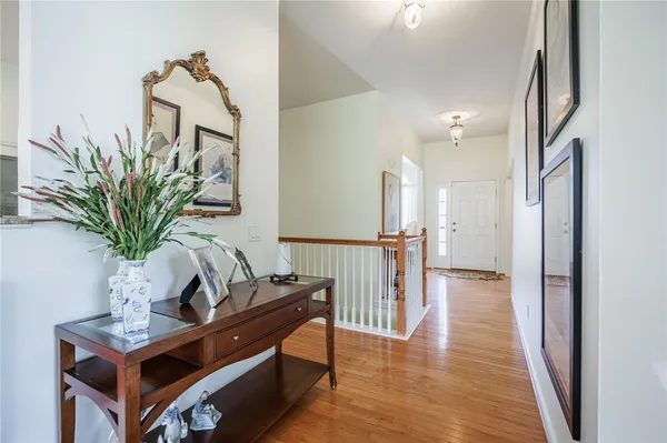 $425,000 | 11 Charissa Run, Henrietta, NY 14623