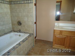 6739 North St Road Kokomo, IN 46902 - Photo 6 of 14 Gallery Image 6