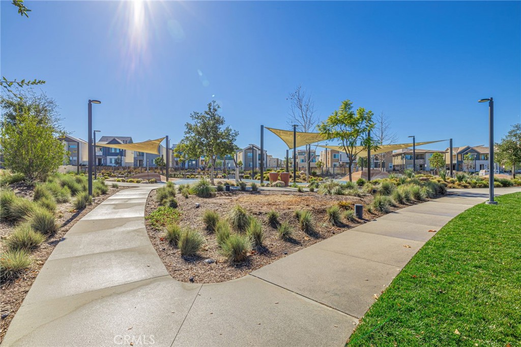 27555 Sanctuary Court Stevenson Ranch, CA 91381 - Photo 27 of 29 a view of a park with palm trees