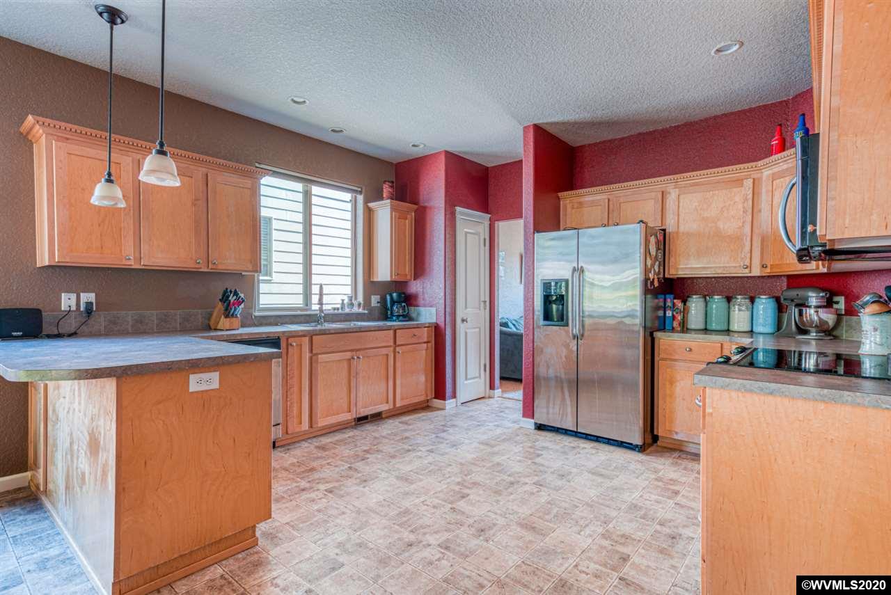 886 Helmick Road Monmouth, OR 97361 - Photo 13 of 35