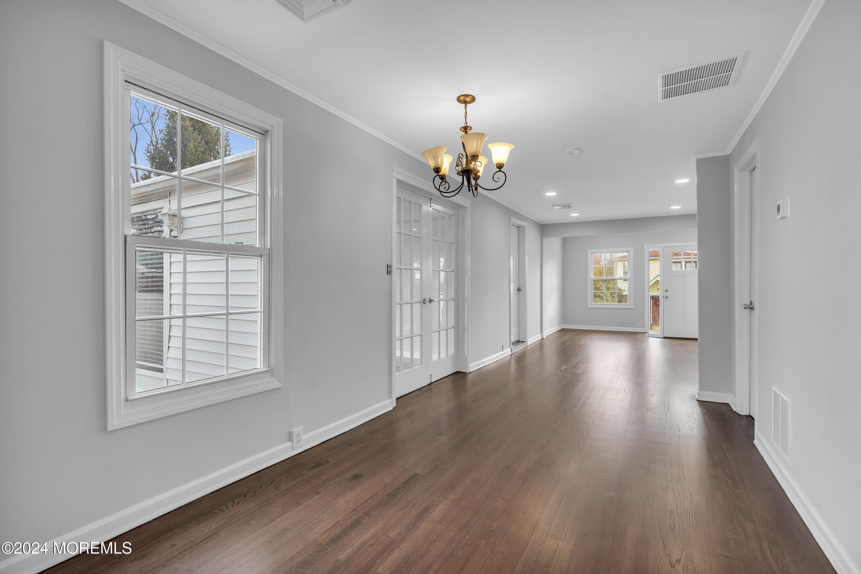 7 Raritan Avenue Leonardo, NJ 07737 - Photo 7 of 22 DSC00025