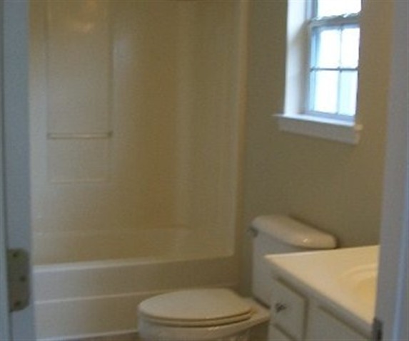 8041 Long Needle Court Murrells Inlet, SC 29576 - Photo 8 of 13 Gallery Image 8
