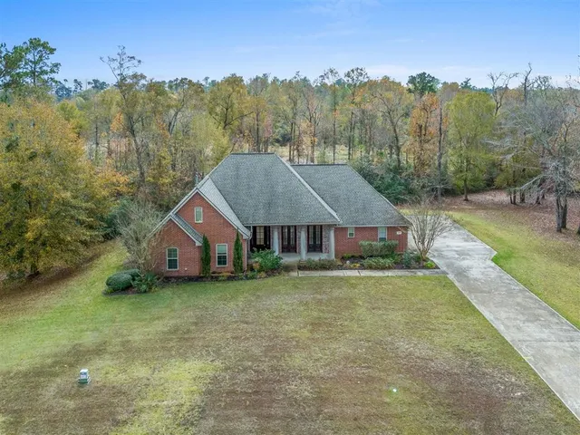 $429,000 | 1663 South Woodland Forest Drive, Lake Charles, LA 70611