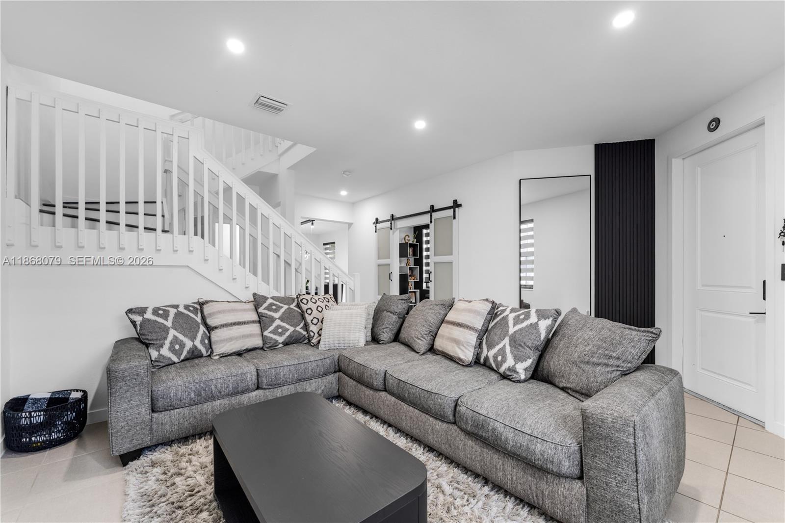 11505 Southwest 250th Street Homestead, FL 33032 - Photo 5 of 24