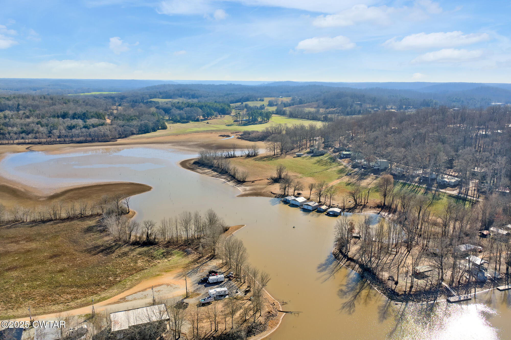 982 Lost Creek Boat Dock Road Decaturville, TN 38329 - Photo 29 of 31 a view of a city and lake view