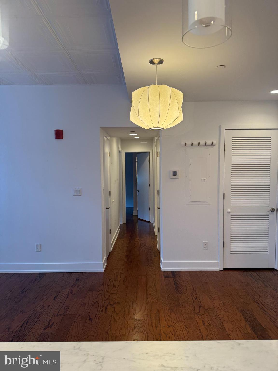 2747 Linden Lane, Unit 104 Silver Spring, MD 20910 - Photo 8 of 29 Multi-option living area