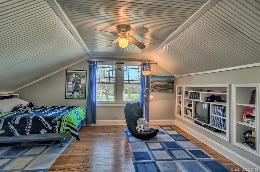 2027 Sam Wilson Road Charlotte, NC 28214 - Photo 20 of 27 Gallery Image 20