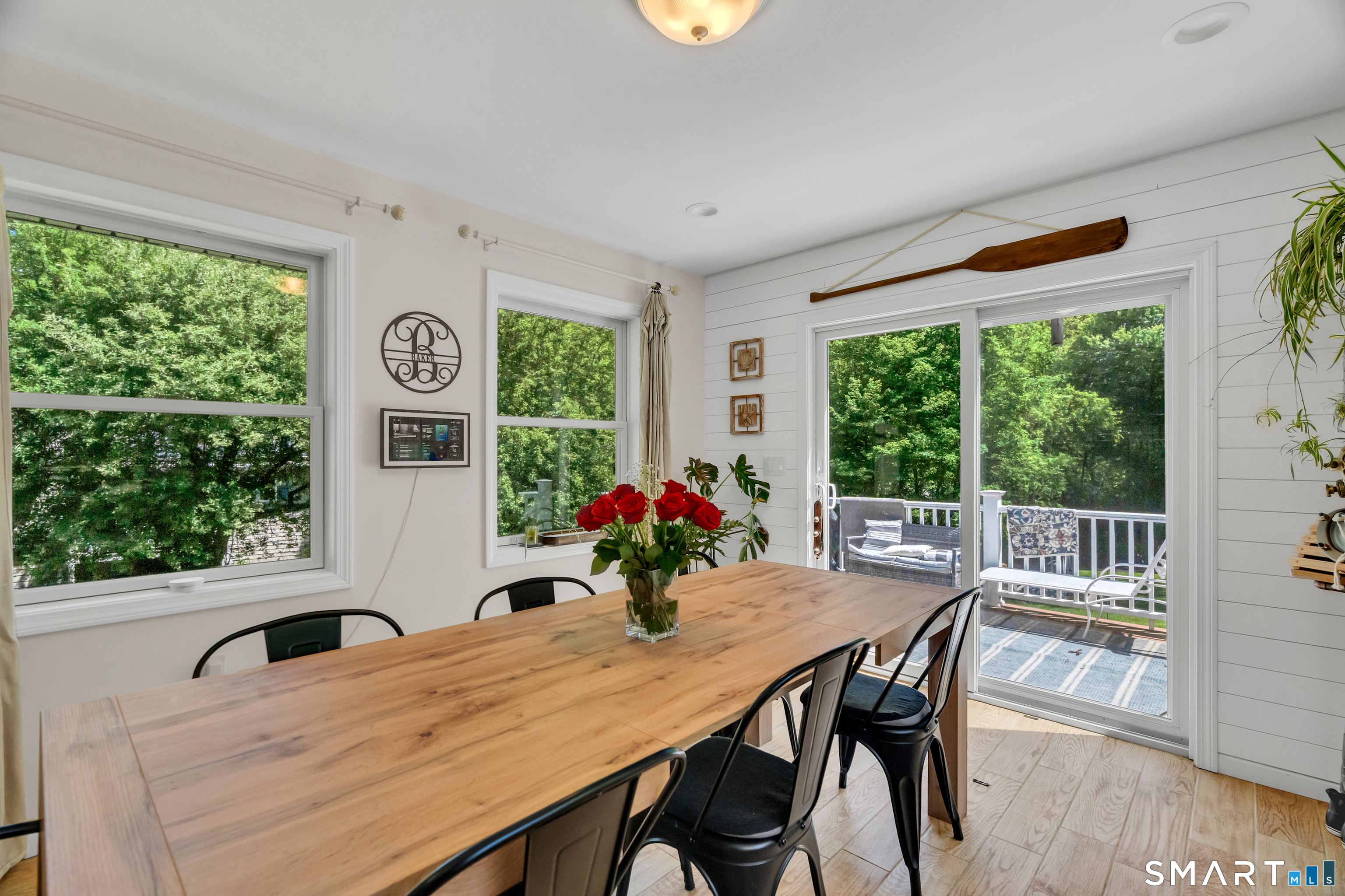 13 Foxcroft Road East Lyme, CT 06357 - Photo 9 of 36