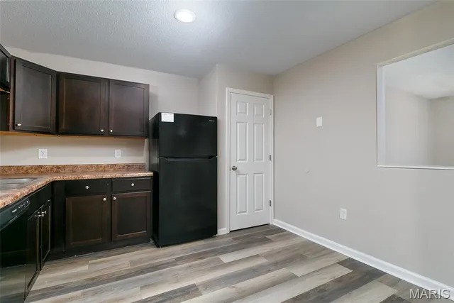 $149,900 | 7 Village W Court, Unit 201, Washington, MO 63090