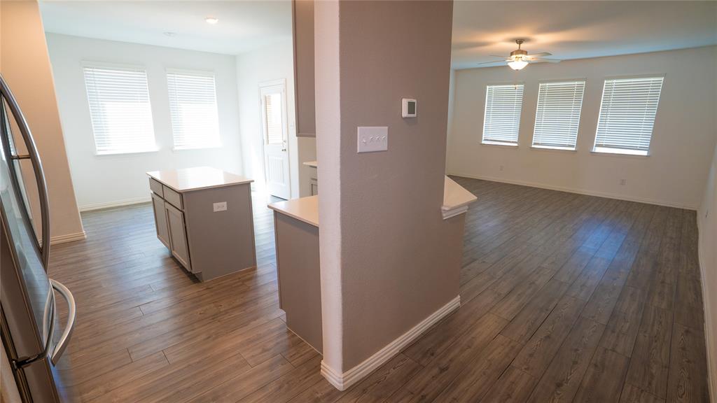 7109 Dandelion Road McKinney, TX 75071 - Photo 4 of 19 Gallery Image 4