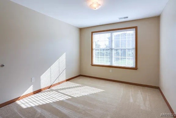 3020 Deer Lakes Drive Amherst, NY 14228 - Photo 6 of 15