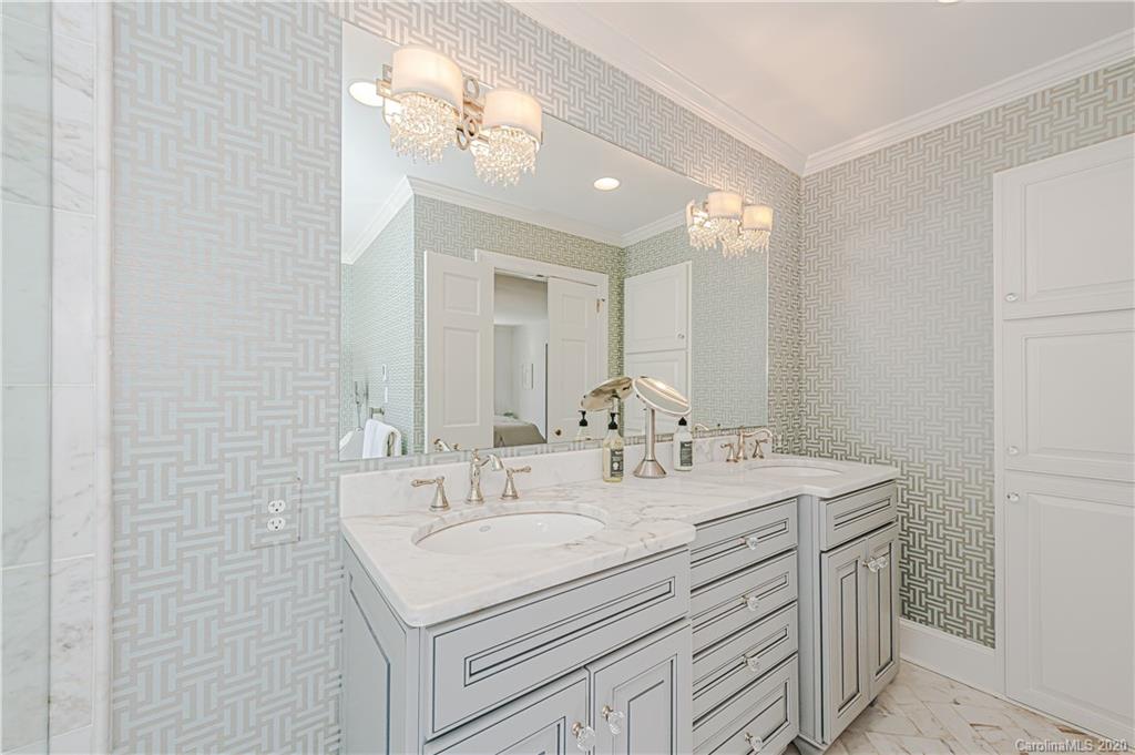2018 Sharon Road Charlotte, NC 28207 - Photo 24 of 41 Gallery Image 24