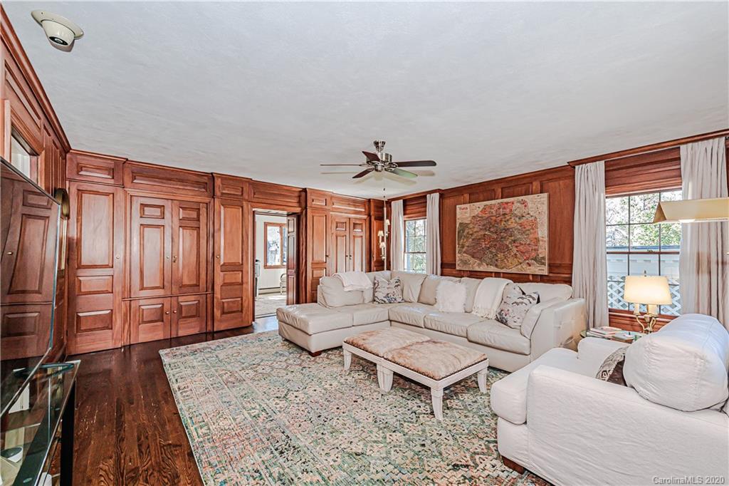 2018 Sharon Road Charlotte, NC 28207 - Photo 7 of 41 Gallery Image 7