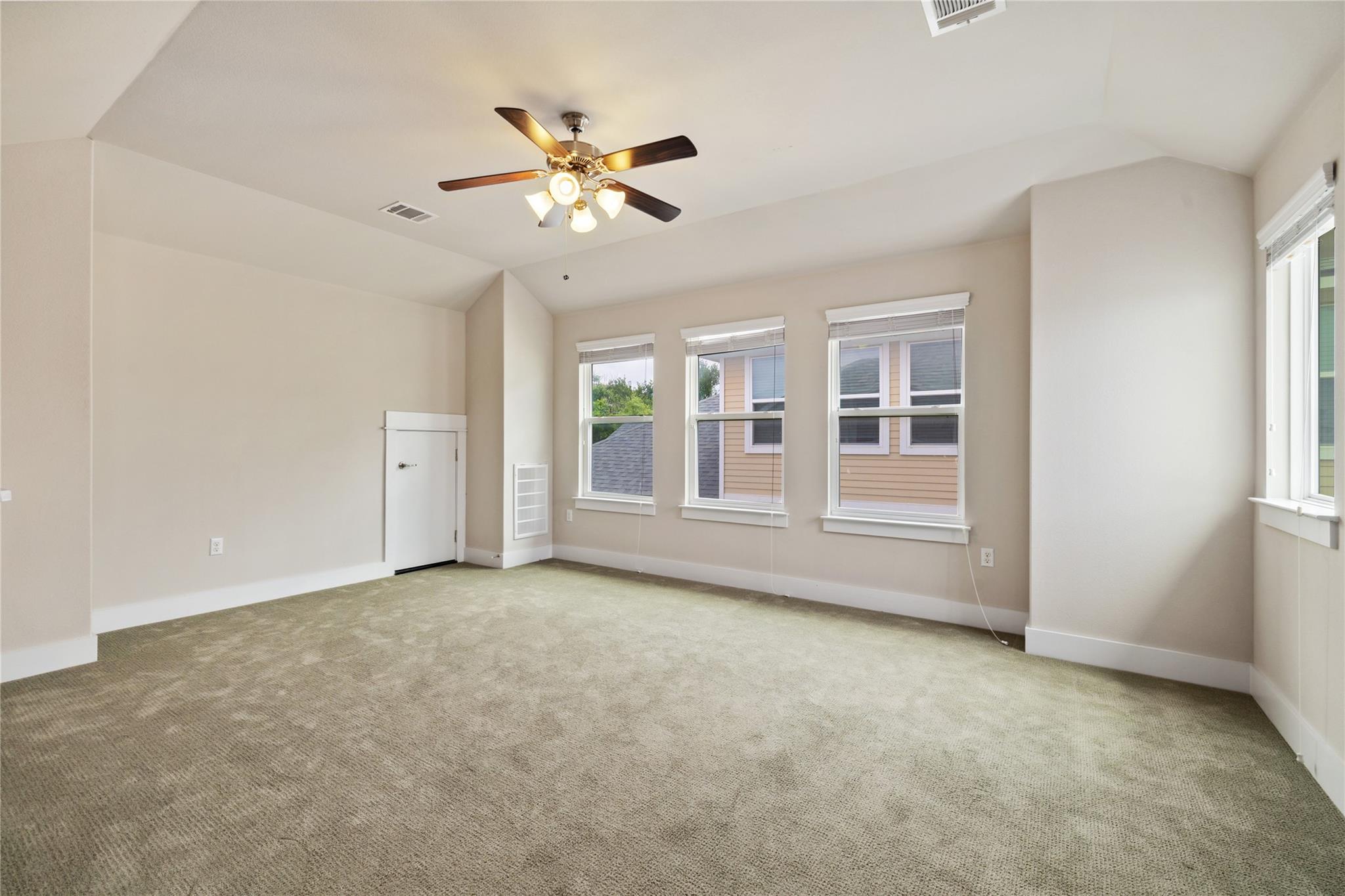 12908 Armaga Springs Road Austin, TX 78727 - Photo 25 of 37