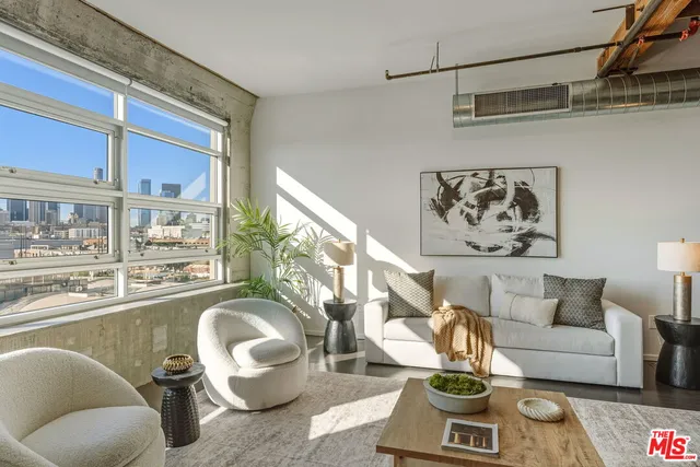 $989,000 | 530 South Hewitt Street, Unit 539, Los Angeles, CA 90013