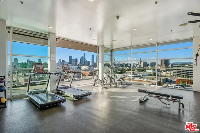 $989,000 | 530 South Hewitt Street, Unit 539, Los Angeles, CA 90013