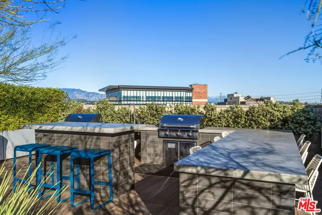 $989,000 | 530 South Hewitt Street, Unit 539, Los Angeles, CA 90013