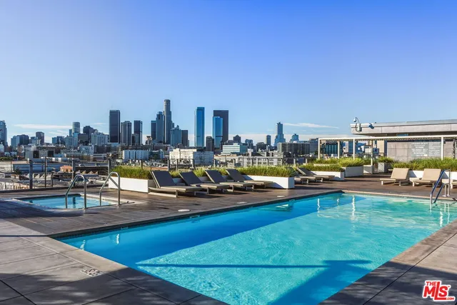 $989,000 | 530 South Hewitt Street, Unit 539, Los Angeles, CA 90013