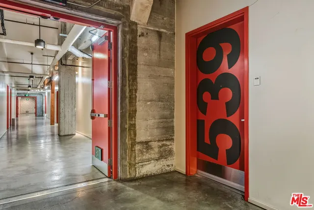 $989,000 | 530 South Hewitt Street, Unit 539, Los Angeles, CA 90013